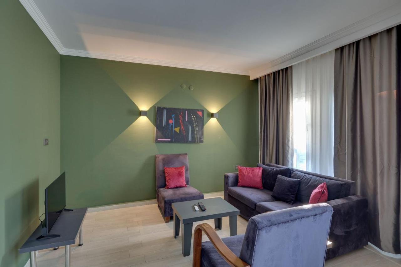 Sapphire Club Hotel Bodrum ภายนอก รูปภาพ