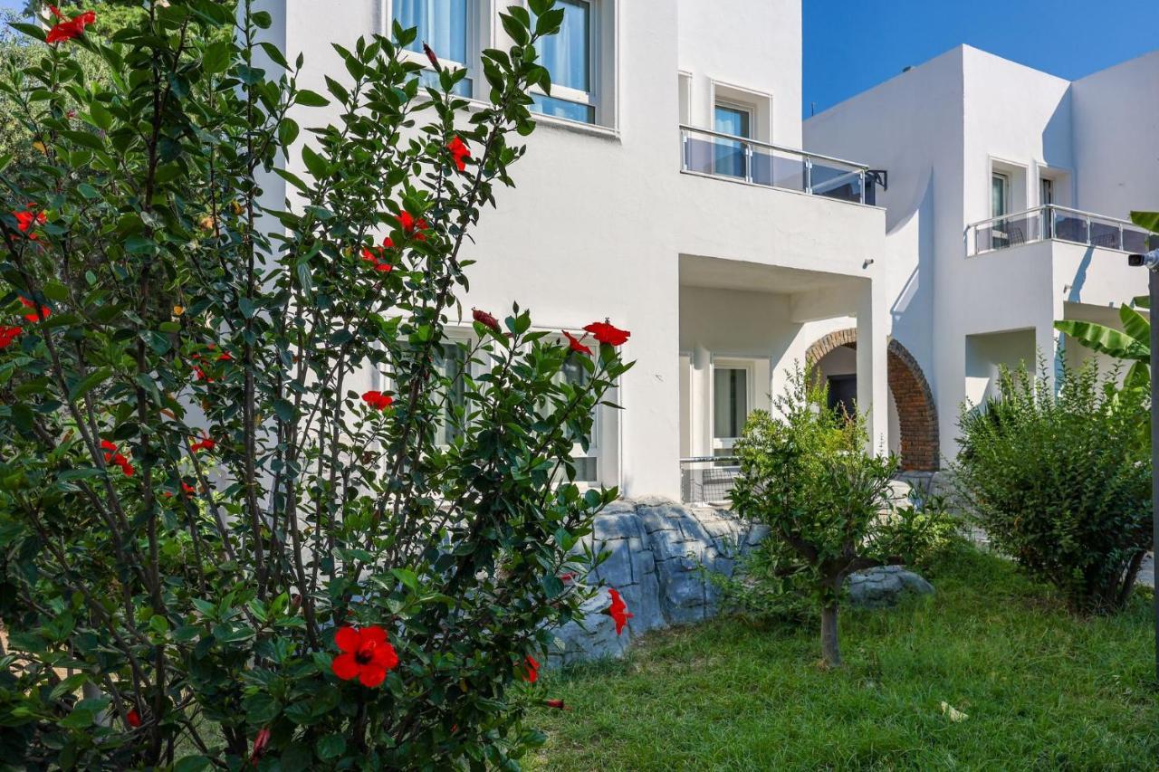 Sapphire Club Hotel Bodrum ภายนอก รูปภาพ