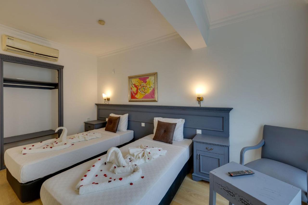 Sapphire Club Hotel Bodrum ภายนอก รูปภาพ