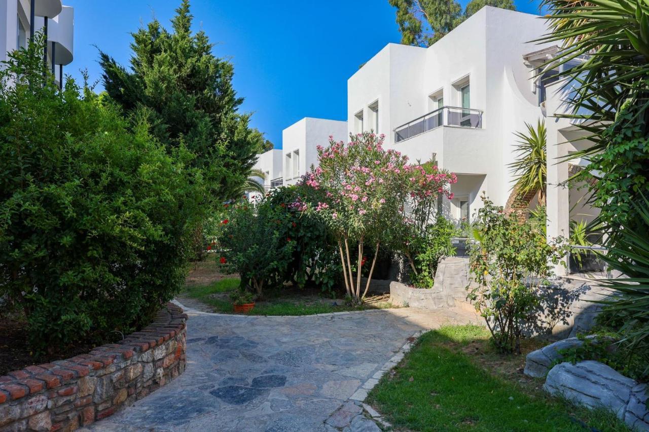 Sapphire Club Hotel Bodrum ภายนอก รูปภาพ