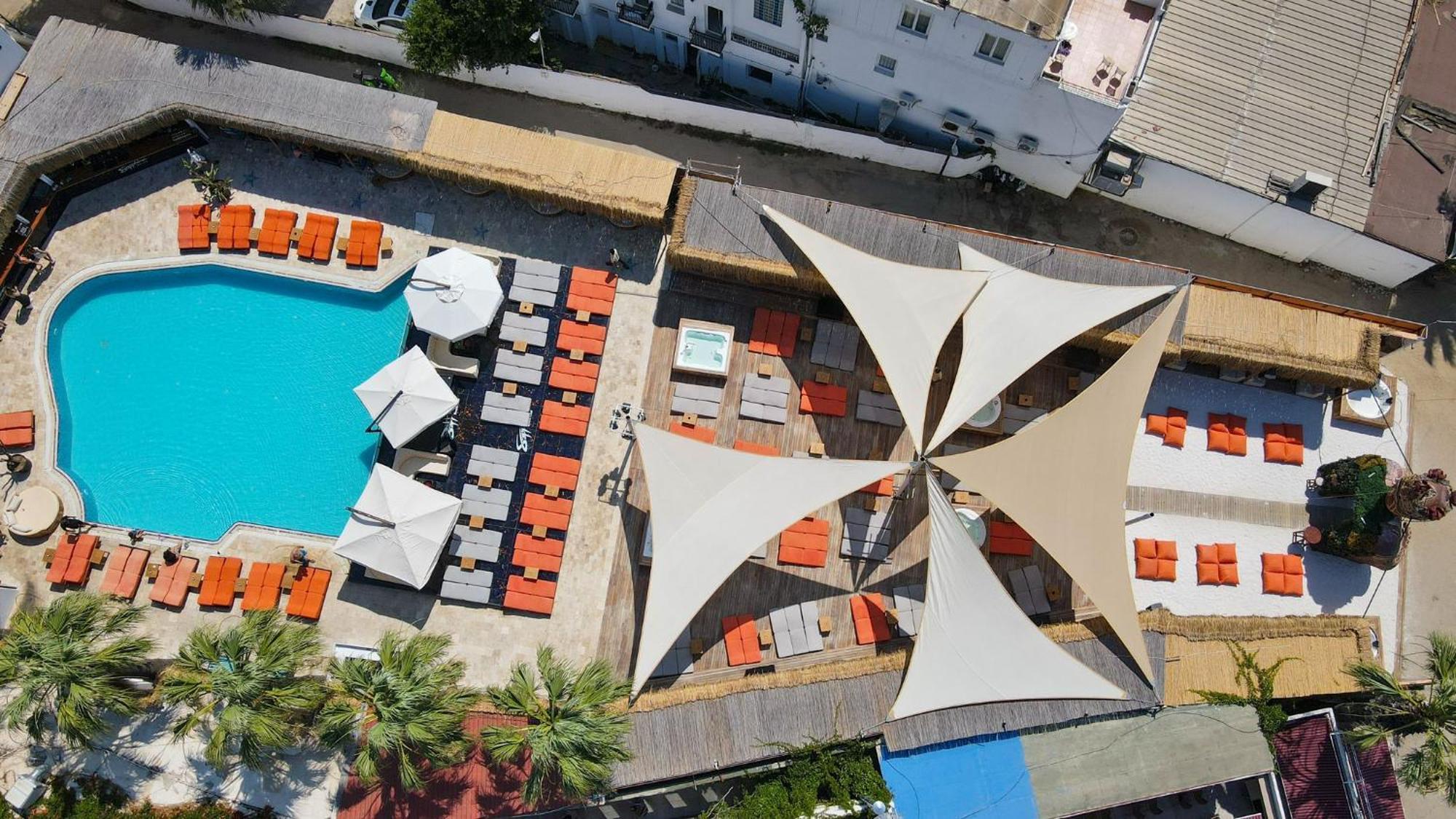 Sapphire Club Hotel Bodrum ภายนอก รูปภาพ